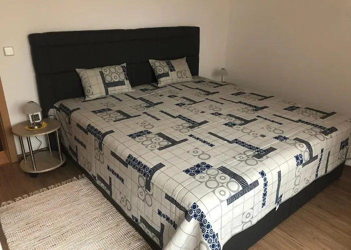 Am Tor Zur Sächsischen Schweiz *